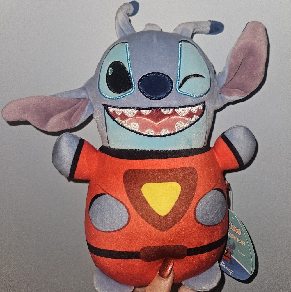 NWT Disney Squishmallow Stitch 626 Alien Plush 10" Hugmee
